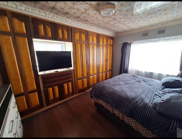 3 BEDROOM HOUSE FOR SALE IN VANDERBIJLPARK SE 1